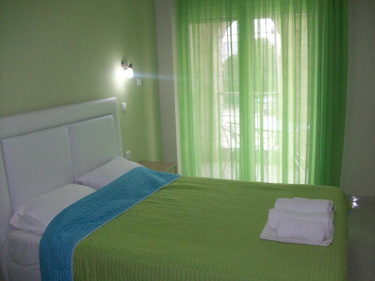 Mavridis Rooms 2 Никити Экстерьер фото